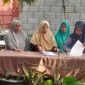 Penandatanganan nota kesepahaman (MoU) antara SD Negeri Parinring Makassar dan Kelompok Wanita Tani (KWT) Permata Hijau.