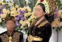 Tangkapan layar video viral pernikahan dini sepasang remaja di Lombok