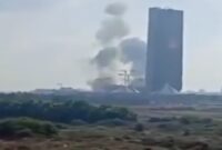 Markas Inelijen Mossad di Tel Aviv Israel digempur Rudal balistik Iran (Tangkapan layar video)
