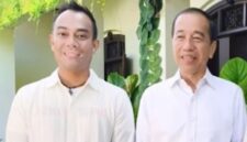 Politisi PSI, Dedy Nur Palakka bersama dengan sosok yang disebut layak jadi nabi