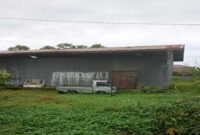 Bangunan koperasi di atas lahan sengketa milik ahli waris Mina bin Borahima di Galesong Utara.