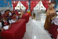 Kegiatan MPLS ramah anak di SD Negeri Parinring Makassar.
