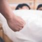 Foto Ilustrasi – Suami gerebek oknum dokter gigi nginap bareng dengan brondong 
