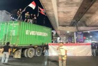 Aksi demonstrasi aktivis GAM di Makassar galang petisi pencopotan Kapolri