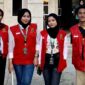 Mahasiswa KKN Unhas Gelombang 114 berfoto bersama usai pelaksanaan lomba 17-an.