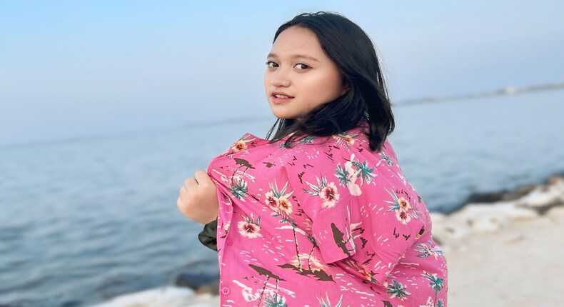 Penyanyi muda Andi Nadisha Dinda Sukarno