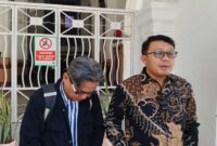 Kuasa Hukum Ishak Hamzah, Wawan Nur Rewa (kanan)