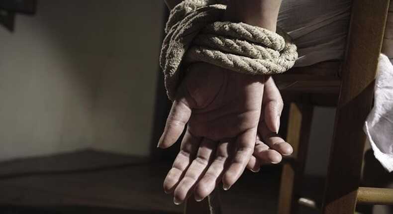 Foto ilustrasi - Gadis 23 Tahun Asal Sukabumi Dijual ke China Rp200 Juta, Disekap dan Jadi Budak Seks