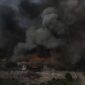 Tangkapan layar video - Gedung Parlemen Nepal Dibakar Massa Akibat Protes Pemblokiran Media Sosial (Ist)