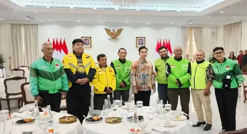 Kelompok ojol misterius yang tak pernah berada saat tragedi Affan Kurniawan terjadi temui Gibran. (Ist)