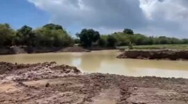 Penampakan Tambang Ilegal di Bontonompo Selatan, Kabupaten Gowa, Sulawesi Selatan bak kolam renang.