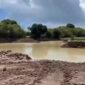 Penampakan Tambang Ilegal di Bontonompo Selatan, Kabupaten Gowa, Sulawesi Selatan bak kolam renang.