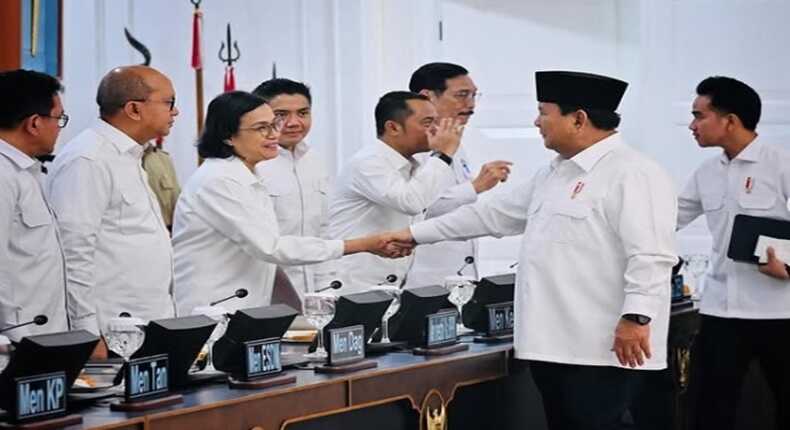 Sri Mulyani saat menghadiri rapat Kabinet Merah Putih di Istana Negara yang dipimpin oleh Presiden Prabowo, Minggu (31/8/2025) (Foto Instagram)