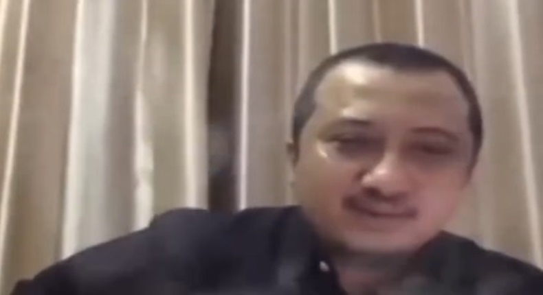 Tangkapan layar video – Yusuf Mansur saat bertransaksi jual doa online melalui siaran langsung di media sosial pribadinya.