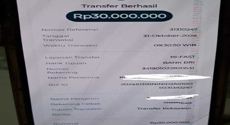 Bukti transfer senilai Rp30 juta yang diduga terkait penyalahgunaan fasum di Makassar.