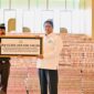 Presiden Prabowo Subianto menyaksikan secara langsung penyerahan uang pengganti kerugian negara sebesar Rp13,25 triliun dari kasus tindak pidana korupsi pemberian fasilitas ekspor CPO (Ist).