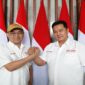 Ketua Umum DPP Garuda AstaCita Nusantara (GAN), Muhammad Burhanuddin (kiri)