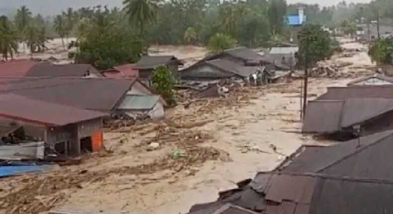 Tangkapan layar video banjir bandang di Sibolga, Sumatera Utara