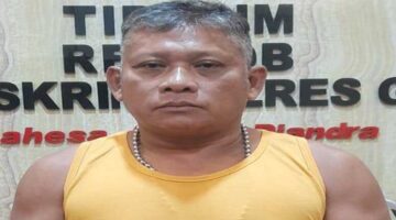 Tampang pelaku penikaman, MS (50) saat ditangkap Satreskrim Polres Gowa