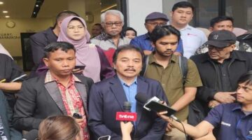 Roy Suryo, Dokter Tifa dan Kawan-kawan (Ist)