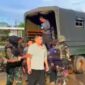 Sejumlah WNA asal China diamankan oleh anggota TNI dan Imigrasi terkait insiden penyerangan di kawasan tambang emas PT SRM, Ketapang (Ist)