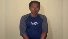 Pelaku berinisial MW diamankan polisi usai membacok istrinya dengan parang di Jalan Bulo-bulo Timur, Kelurahan Bongki, Kecamatan Sinjai Utara, Kabupaten Sinjai.