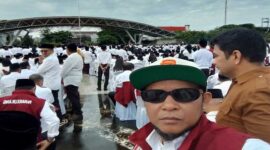 Salah satu Ketua RT 04 RW 07 Kelurahan Paropo, Kecamatan Panakkukang, Kota Makassar, Ipul, membagikan momen pelantikan Ketua RT/RW di media sosial.
