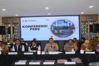 Kapolrestabes Medan Kombes Pol Dr. Jean Calvijn Simanjuntak memimpin konferensi pers pengungkapan kasus pembunuhan yang melibatkan anak berhadapan dengan hukum (ABH) di Aula Patriatama Polrestabes Medan. (Ist)