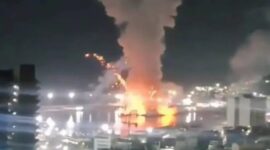 Tangkapan layar video menunjukkan Amerika Serikat mengempur Caracas, ibu kota Venezuela. (X/Daily Star)