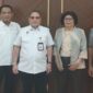 Psikiater UI dr. Mintarsih A. Latief Sp.KJ (dua dari kanan) dalam sebuah agenda pertemuan.