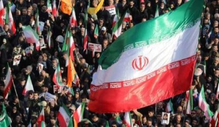 Mencekam, Warga AS Diminta Tinggalkan Iran, Trump Keluarkan Ancaman Militer