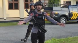 Personel Kompi 1 Batalyon C Pelopor Satbrimob Polda Maluku, Bripda Masias Siahaya.