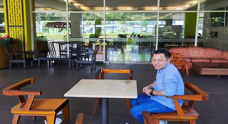 Asisten Eksekutif Manager MaxOne Hotel & Resort Makassar, Akbar.
