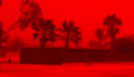 Menyeramkan! Langit di Australia Barat Tiba-tiba Memerah Seperti Darah