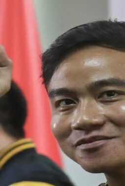 Pengamat Sentil Gibran, Tugas Papua Dinilai Lebih Penting dari Ngantor di IKN