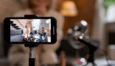 Ilustrasi Konten Kreator