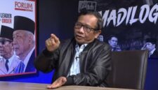 Tangkapan layar kanal YouTube Forum KEADILAN TV: Mahfud MD mengulas persoalan tata kelola program MBG.
