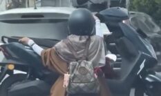 Polisi Turun Tangan Selidiki Wanita yang Angkut Motor Pakai Motor di Makassar