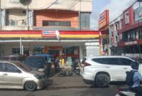 Gerai Alfamart di Jalan Daeng Parani, Depan Gerbang Pelabuhan Nusantara Kota Parepare yang Beroperasi Tanpa STPW