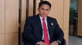 Ketua DPRD Luwu Utara, Husain SE