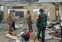 Sebuah bangunan rumah tua di Dusun Taipajawaya, Desa Barembeng, Kecamatan Bontonompo, Kabupaten Gowa, Sulawesi Selatan, kini telah rata dengan tanah setelah dibongkar. Lahan tersebut kini dipaksakan untuk berdiri proyek ritel modern yang diduga ilegal karena tidak mengantongi Persetujuan Bangunan Gedung (PBG).