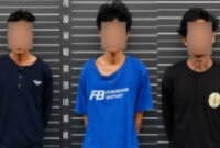 Tiga pelaku perampokan dan pencurian dengan kekerasan (curas) yang menodong sopir truk ekspedisi di Maros berhasil ditangkap.
