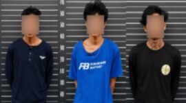 Tiga pelaku perampokan dan pencurian dengan kekerasan (curas) yang menodong sopir truk ekspedisi di Maros berhasil ditangkap.