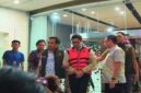Andri Mulyono saat digiring petugas usai ditetapkan sebagai tersangka dugaan korupsi program MBG oleh Kejaksaan Agung (Foto Ist)