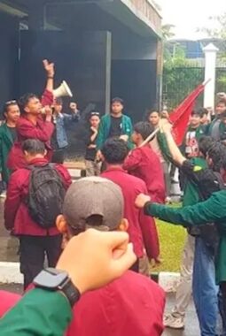 Reformasi Jilid II Meledak, Mahasiswa Desak Prabowo-Gibran Lengser dari Jabatan