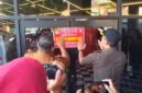Pemkab Karawang resmi melakukan penyegelan permanen terhadap Helen's Night Mart (Foto Ist)