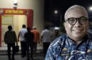 Kadis Perkimtan Gowa, Abdullah Sirajuddin, saat berada di Mapolres Gowa pasca ditetapkan sebagai tersangka kasus dugaan korupsi penerbitan PBG