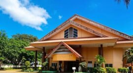Gedung Olahraga (GOR) SMK Negeri 6 Makassar yang disebut disewakan kepada pihak luar dan menjadi perhatian publik terkait akses pemanfaatannya oleh siswa.