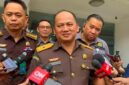 Kapuspenkum Kejagung, Anang Supriatna, memberikan keterangan pers terkait penghentian kegiatan pengumpulan data dan keterangan program MBG di seluruh wilayah Indonesia. (Foto : Ist)
