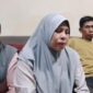 Keluarga Mirawati menyampaikan keterangan pers di Kabupaten Gowa, Jumat (24/7/2026), mempertanyakan proses hukum kasus dugaan pengeroyokan yang menimpa korban.